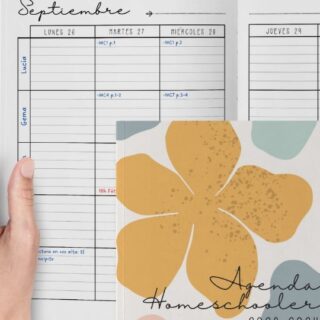 ¡La planificación del próximo curso escolar nunca fue tan fácil! 📚🗓️

Te presento la nueva Agenda Homeschooler 2023-2024, la compañera perfecta para tu viaje de educación en casa. Diseñada para hasta 4 estudiantes, con esta agenda ya no necesitarás distintas agendas para cada uno de tus hijos. ✏️🎒

Desde la planificación de objetivos hasta la organización de recursos, horarios y fechas importantes, nuestra agenda tiene todo lo que necesitas. 📖⏰

Además, puedes llevar un registro de asistencia, lecturas y excursiones, todo en un mismo lugar. 📈📚🌍

Y para hacerlo aún mejor, la Agenda Homeschooler 2023-2024 está disponible en 6 diseños vibrantes. ¿Cuál es tu favorito? 🌈

Haz clic en el enlace de mi bio para conseguir la tuya y empieza a planificar el mejor año escolar de tus hijos. 👆👆

#homeschooling #educacionencasa #agenda2023 #organizacion #planificacion #recursosdidacticos #familia #aprendizaje